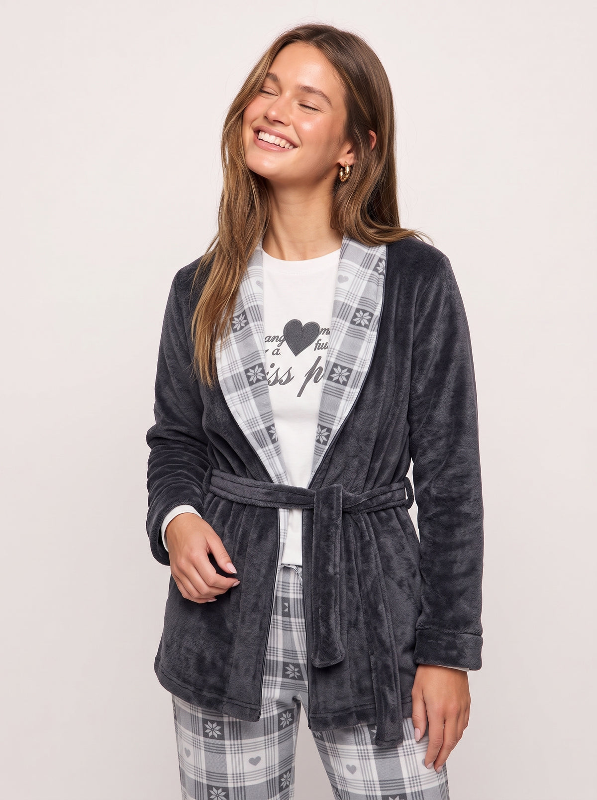 Winter Heart 3-Piece Velvet Pajama & Plush Robe Set